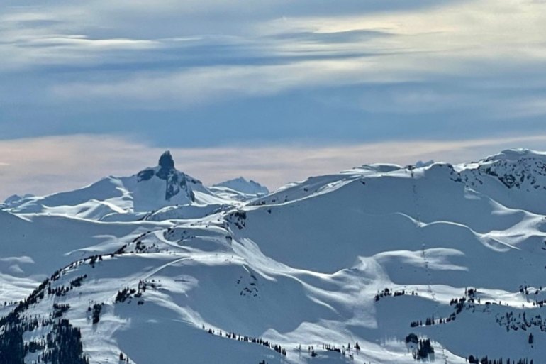 807358264-1705824341 كندا.. أطول جولة سفاري للتزلج في العالم