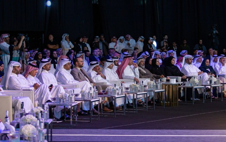 1-1709109519 إطلاق الأجندة الرقمية شهد حضورا مميزا من رواد الأعمال والشركات المحلية والأجنبية (الجزيرة)