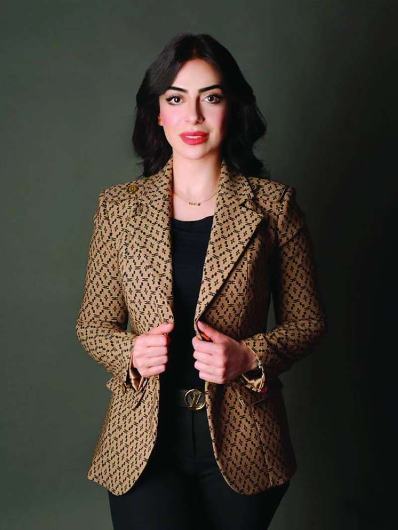 1639496 إيمان ميرزا