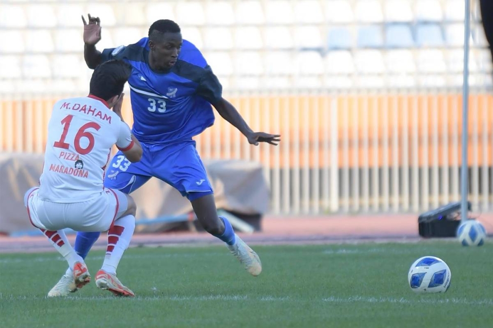 جانب من مباراة الكويت مع التضامن