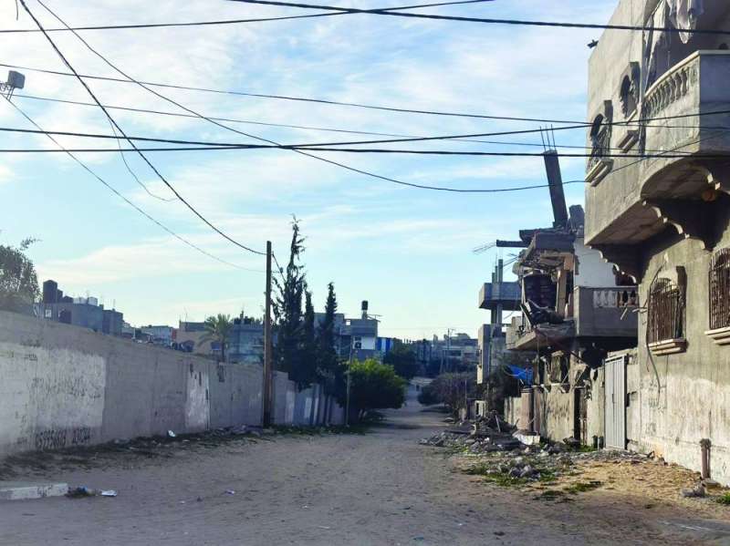 1659863 المنزل الذي تعرّض للقصف خلف إقامة الوفد