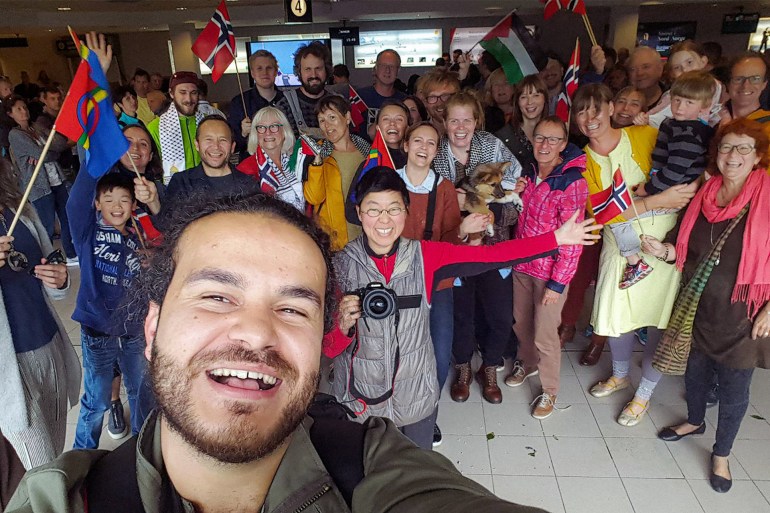 d8b4-1709455023 فيلم "الحياة حلوة " للفلسطيني محمد جبالي (الجزيرة)