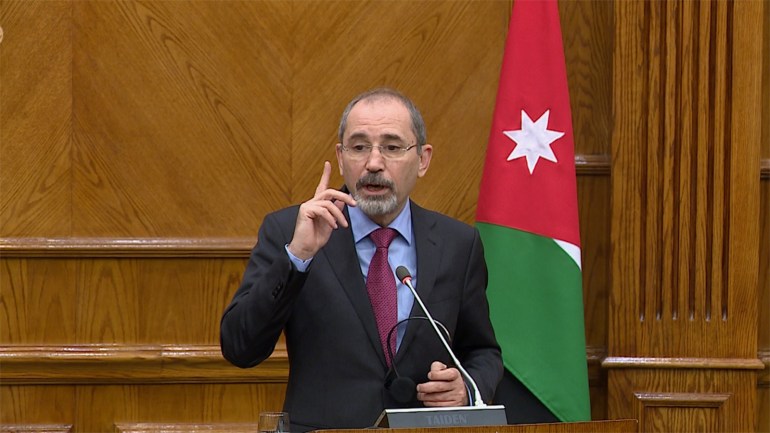 53799f49-7941-4ec8-8674-c4ee21167138 وزير الخارجية الاردني ايمن الصفدي