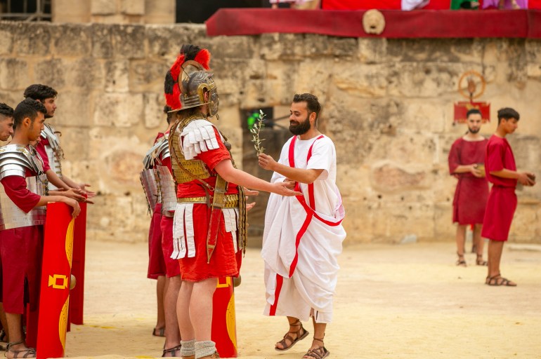 d98ad8b3d8a81-1714389736