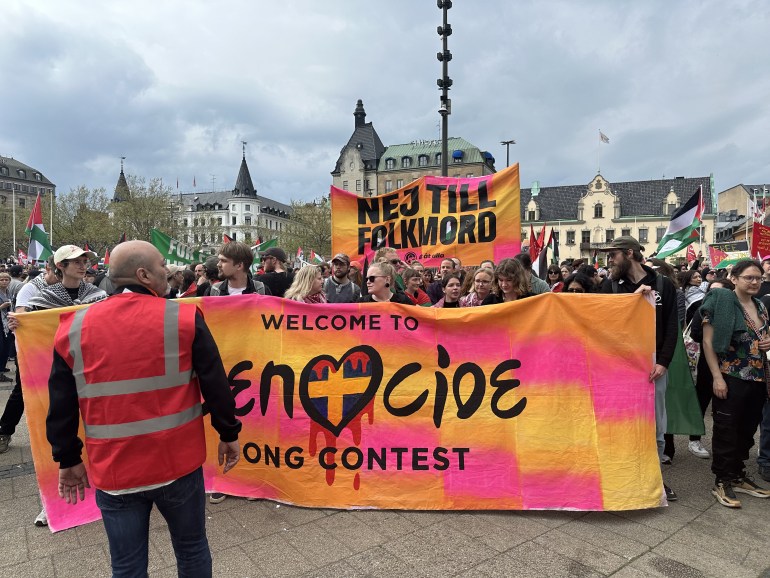 09-1715281394 MALMO, SWEDEN - MAY 09: Israel's participation in the Eurovision Song Contest, which will take place on May 11th, is being protested in Malmo, Sweden, where the event is being hosted on May 9, 2024. ( Atila Altuntaş - Anadolu Agency )