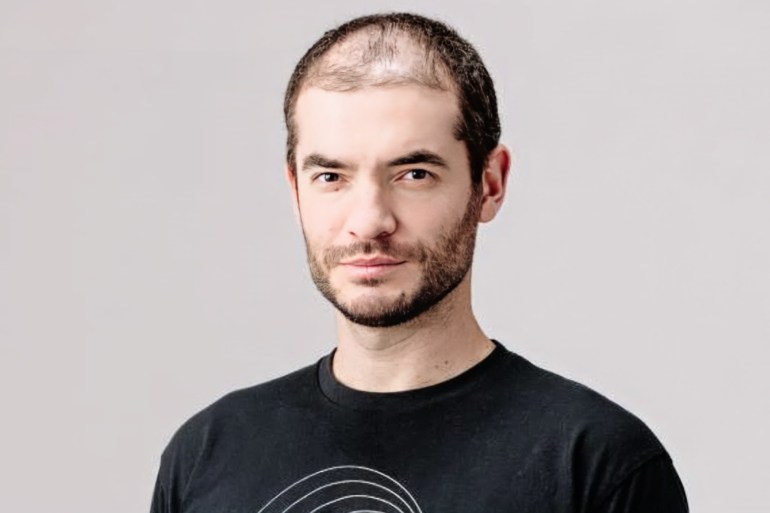 d8b3d98ad8a8d8b3d984-copy-1715769082-1 Ilya Sutskever (Photo credit: Stanford University) Read more at: https://www.ndtvprofit.com/technology/openai-co-founder-ilya-sutskever-announces-exit-from-company Copyright © NDTV Profit