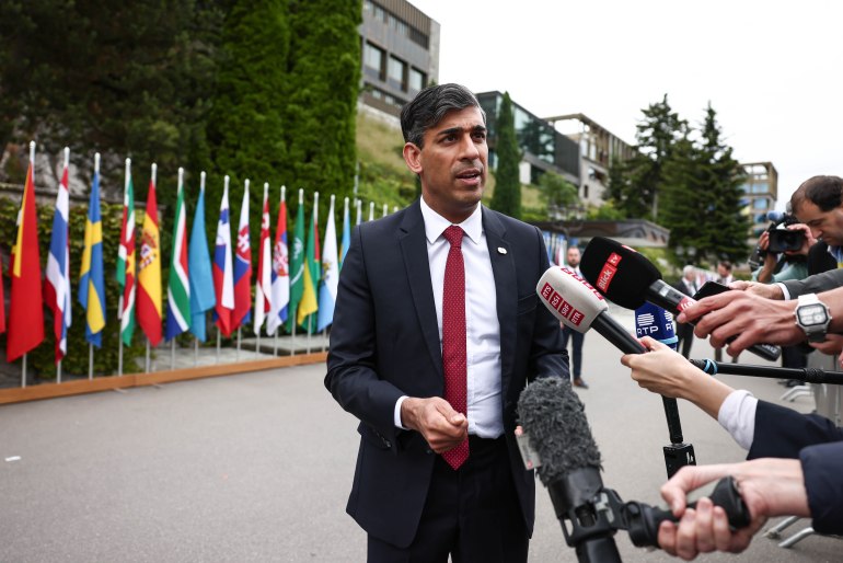 2157698268-1718479593