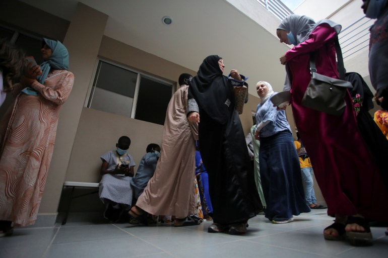 pic-66552-1718823432 Muslim migrants attend the inauguration of a shelter built by the Latina Muslim Foundation for Muslim migrants of any nationality waiting to enter the United States, in Tijuana, Mexico June 11, 2022. REUTERS/Jorge Duenes