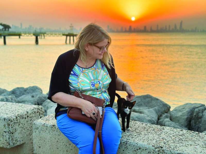 سفيرة الاتحاد الأوروبي على شاطئ المركز العلمي