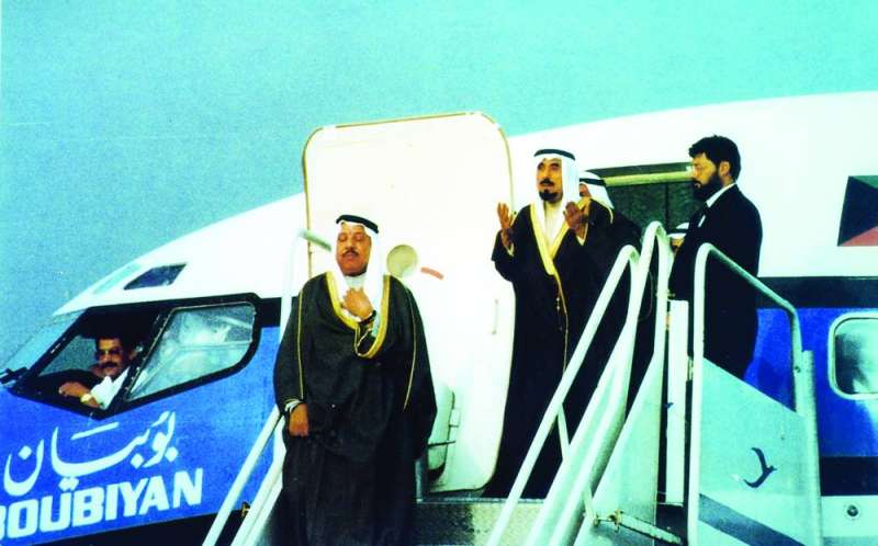 1750094 الأمير جابر الأحمد لدى وصوله للكويت بعد التحرير