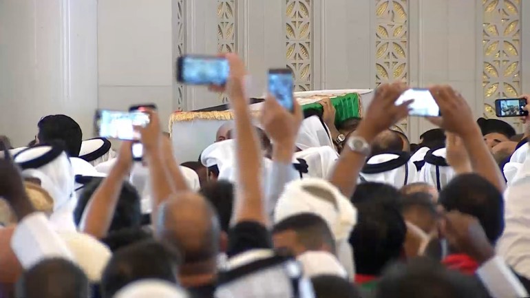 الصلاة على اسماعيل هنية في مسجد عبد الوهاب في العاصمة القطرية