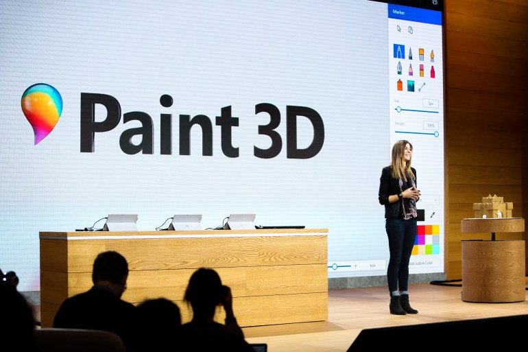 ap179753125106-1723632960 IMAGE DISTRIBUTED FOR MICROSOFT - Megan Saunders, General Manager at Microsoft, unveils 3D in Windows 10 at Microsoft's October event at Spring Studios on Wednesday, Oct. 26, 2016, in New York اسوشيتد برس