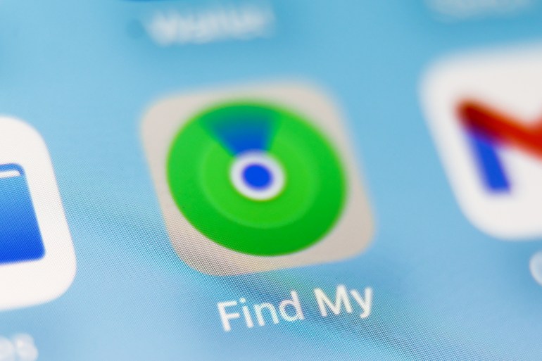 gettyimages-1246654706-1724152572 Find My icon displayed on a phone screen is seen in this illustration photo taken in Krakow, Poland on January 29, 2023. (Photo by Jakub Porzycki/NurPhoto via Getty Images)