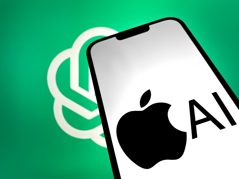 shutterstock_2334994639-1720002404 Idrija, Godovič - July 20, 2023: concept of company AppleAI with competitor OpenAI behind