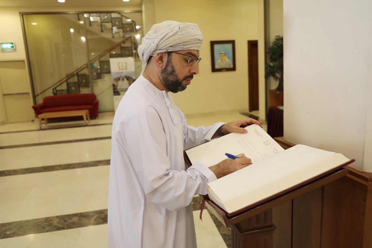 سفير سلطنة عُمان لدى الكويت د. صالح الخروصي