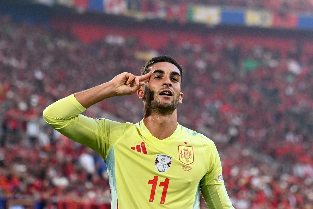 329845 فيران توريس