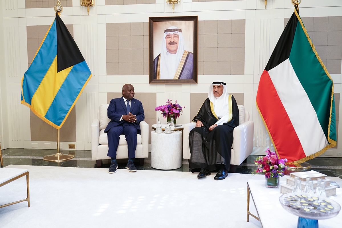 335064 سمو ولي العهد مستقبلاً رئيس وزراء البهاما