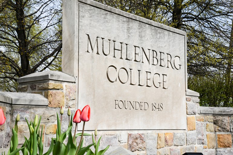 muhlenberg college sign (www.muhlenberg.edu)