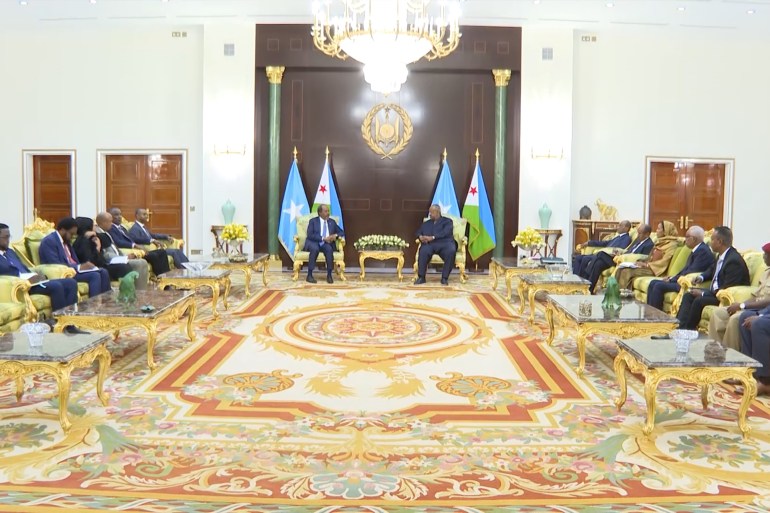 45d982d8abd984d98ad8a8-1729538614 دعا الرئيسان المجتمع الدولي إلى تقديم الدعم المالي المستدام لبعثة الاتحاد الأفريقي التلفزيون الجيبوتي