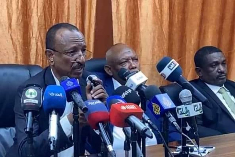 d985d8b3d8aad8b4d8a7d8b1d98a-1729950311-1 وصول عدد من مستشاري الدعم السريع إلى بورتسودان واعلانهم الانشقاق والانضمام إلى صفوف الجيش السوداني
