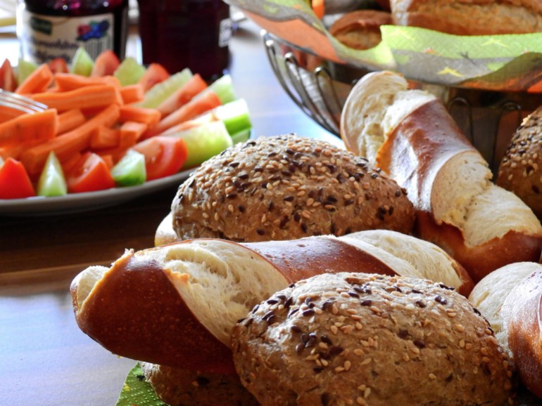 food-2081099_1920-1728739066 Food, Meal, Loaf image بيكسابي