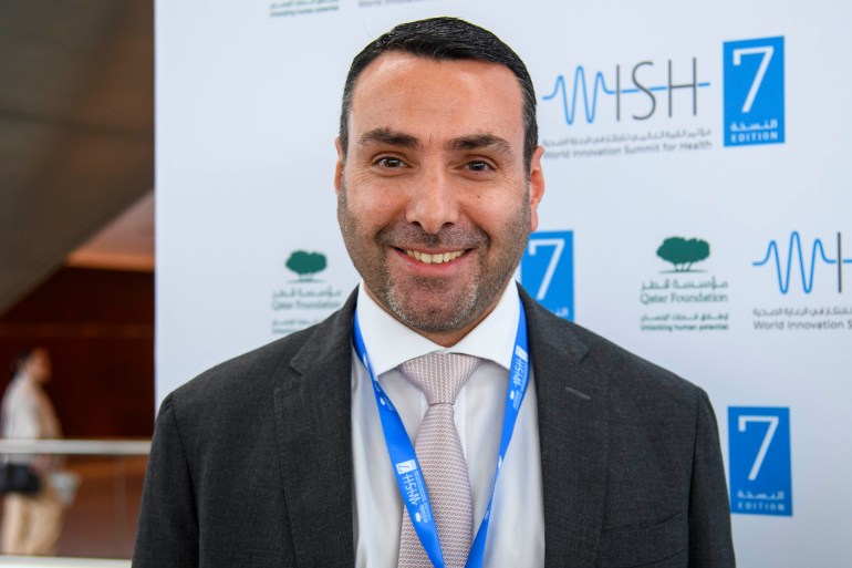 67d8aad984-1731599000 سليم سلامه : التطورات الرقمية أحدثت ثورة في الرعاية الصحية ولكن يجب مراعاة الاعتبارات الأخلاقية الجزيرة