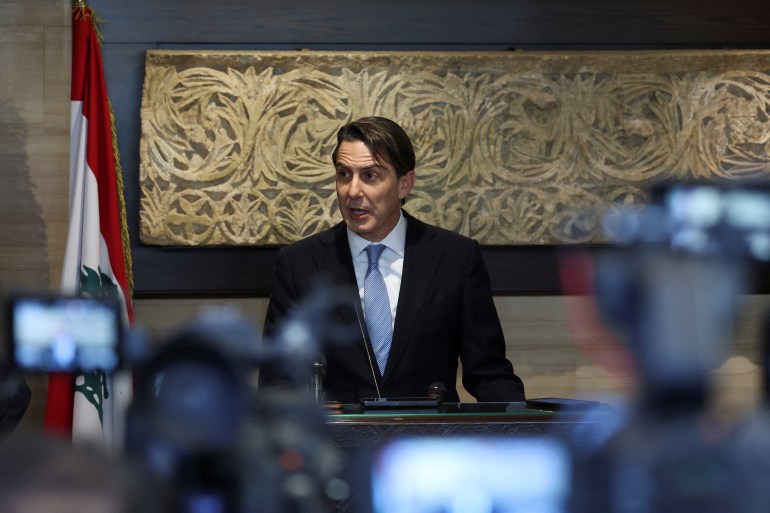 d98ad8b3-2-1732000625 U.S. special envoy Amos Hochstein speaks during a press conference in Beirut, Lebanon October 21, 2024. REUTERS/Mohamed Azakir
