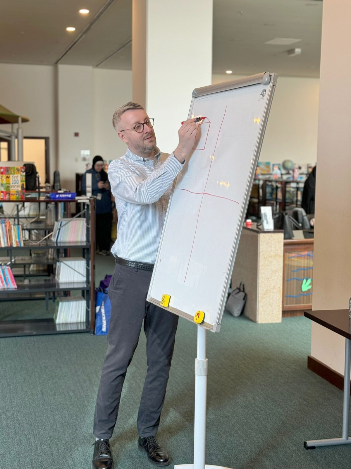 364855 كلايف مكفارلاند