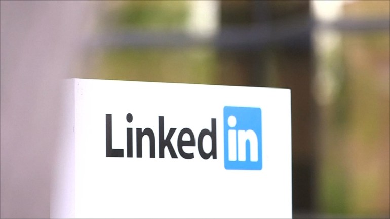 676759bd-6c37-4ec6-8ecf-36ee953bde95 "لينكد إن" ستحتفظ بعلامتها المميزة واستقلالها