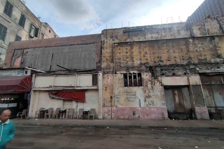 picture-44115-1735336247 سينمات الإسكندرية التراثية تتعرض إلى خطر الهدم والنسيان - الجزيرة نت