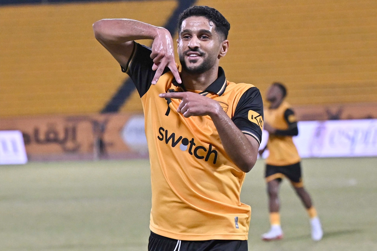 380807 اللاعب محمد صولة