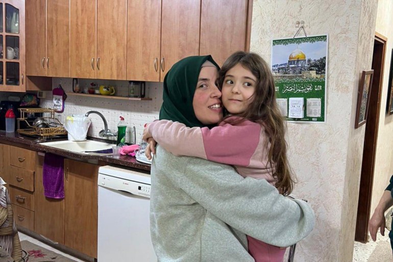 al0sy-1737539517 صور للناشطة الفلسطينية المحررة بشرى الطويل