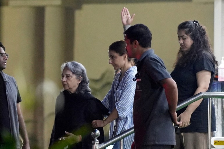 d98ad98ad98a-1737288565 FILE PHOTO: Bollywood actor Saif Ali Khan's mother, Sharmila Tagore, and sister, Soha Ali Khan, leave Lilavati Hospital, where Saif underwent surgery after he was stabbed repeatedly by an intruder at his home, in Mumbai, India, January 16, 2025. REUTERS/Hemanshi Kamani/File Photo