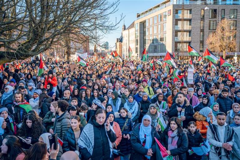 dsc03963-1736509981 فعاليات أوروبية مناصرة لفلسطين-المصدر: الشبكة الأوروبية الفلسطينية