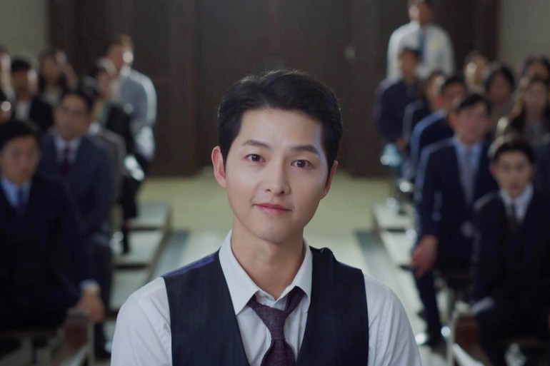 65446-1738269311 فيلم: فينشينزو.. رجل المافيا Vincenzo حساب IMDB على إنستغرام