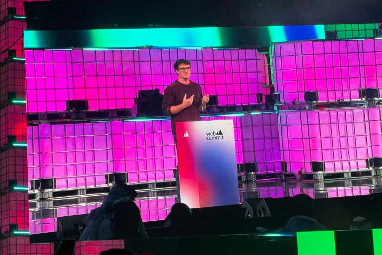 d8a1d8a4d8b3d98ad8abd98234-1740330881 افتتاح قمة الويب