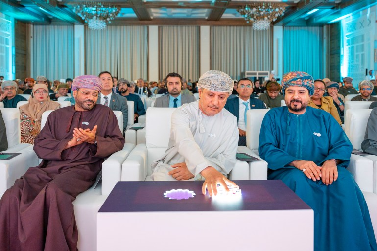 d8b3d984d8b7d8a7d986-d8a8y-1739179170 سلطان بن سالم الحبسي، وزير المالية
