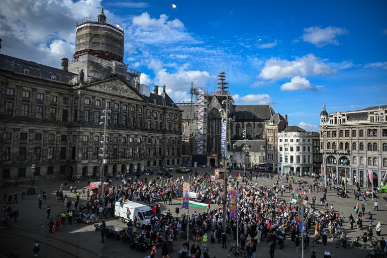 37429176-1742801335 Massive protest in Amsterdam in solidarity with Palestinians and Gaza