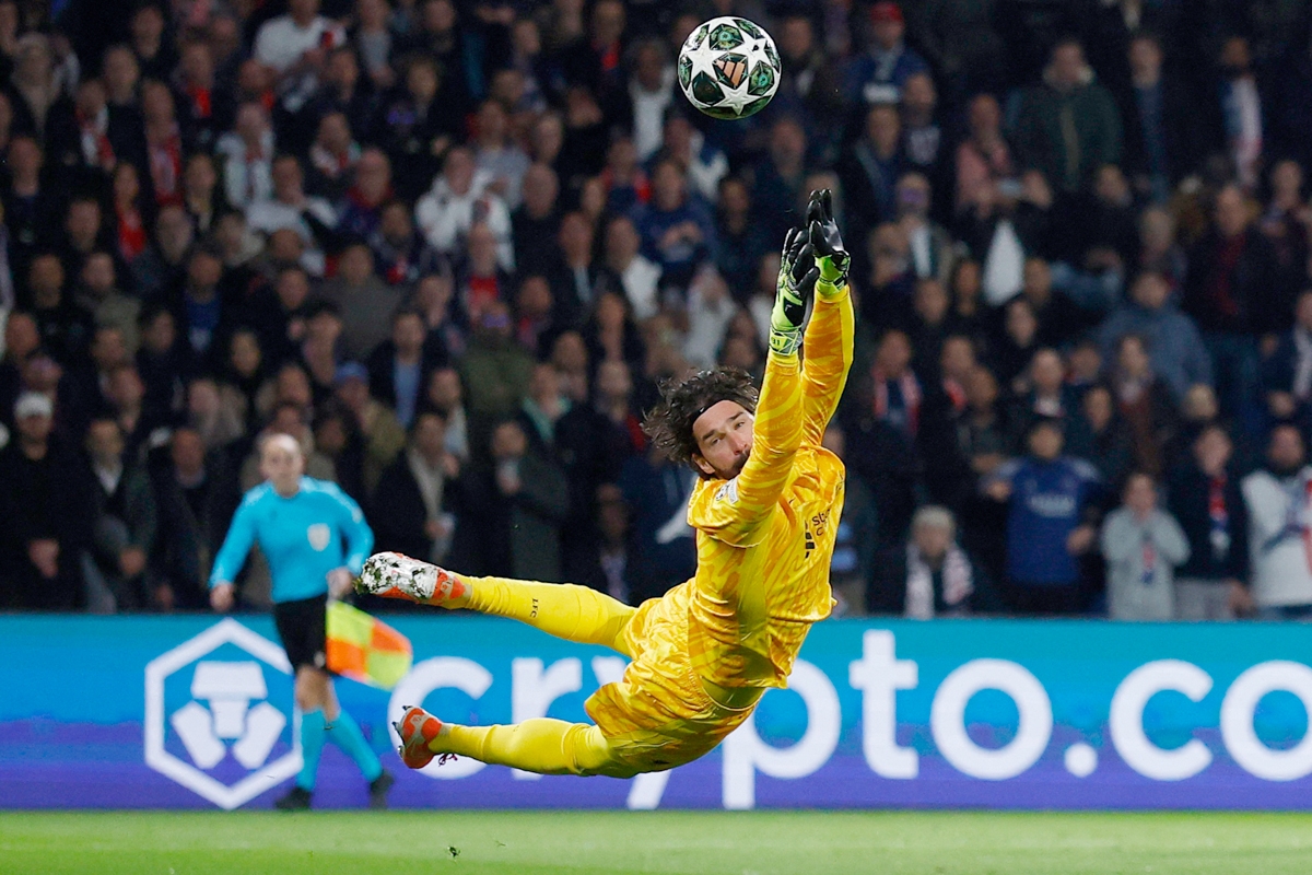 399174 تألق أليسون