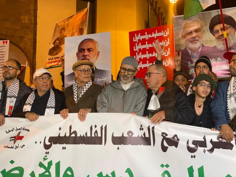8-1743224653 مسيرة شعبية في الرباط تدعم غزة وتطالب بإنهاء التطبيع