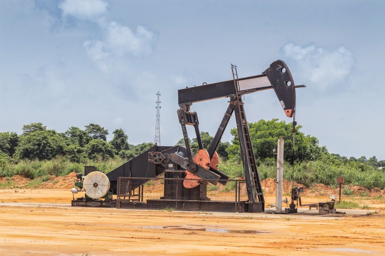 shutterstock_1398323987-1708893707 Machine to explore oil on land. Africa. Angola
