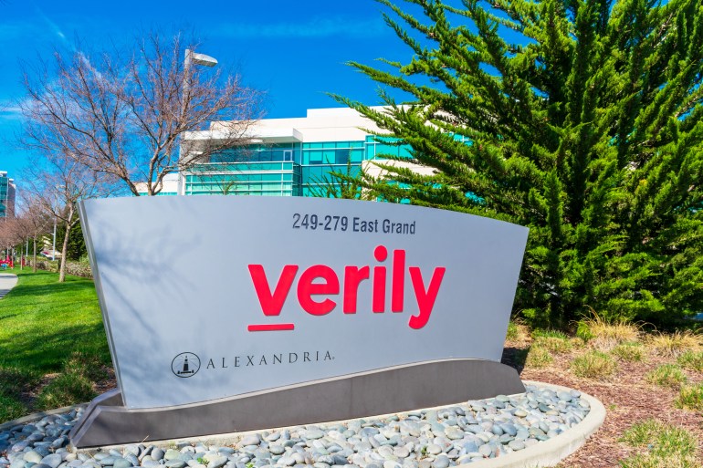 shutterstock_1658335924-1719666277 Verily logo of Verily Life Sciences research organization headquarters in Silicon Valley. Verily is an independent subsidiary of Alphabet Inc - South San Francisco, CA, USA - 2020