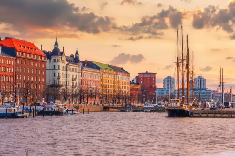 shutterstock_2464004453-1742479216 Helsinki city skyline, cityscape of Finland at sunset