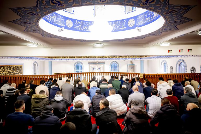 epa_680a50fbd130-1745506555 epa11998644 Muslims perform morning prayers at the Mevlana Mosque during Eid-al-Fitr at the end of the Islamic fasting month of Ramadan, in Rotterdam, the Netherlands, 30 March 2025. EPA-EFE/Robin Utrecht