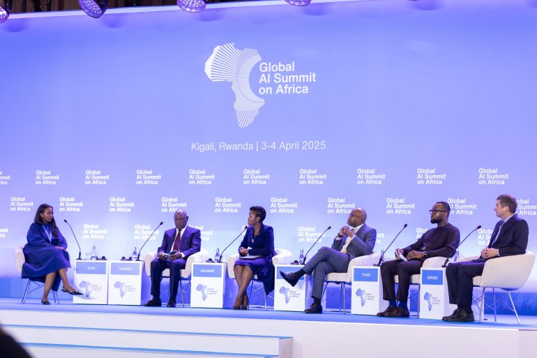 قمة كيغالي للذكاء الاصطناعي 3 أبريل 2025 ( مواقع التواصل )