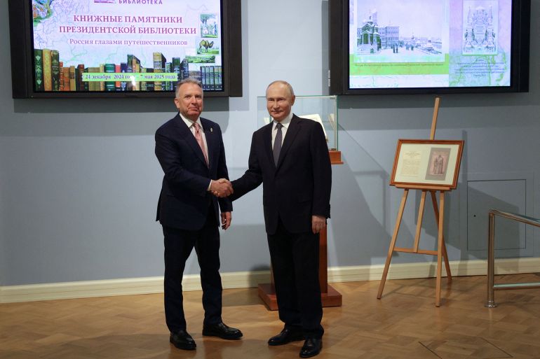 puuutin2-1744388873 Russian President Vladimir Putin shakes hands with U.S. President Donald Trump's special envoy Steve Witkoff during a meeting in Saint Petersburg, Russia April 11, 2025. Sputnik/Gavriil Grigorov/Pool via REUTERS ATTENTION EDITORS - THIS IMAGE WAS PROVIDED BY A THIRD PARTY.