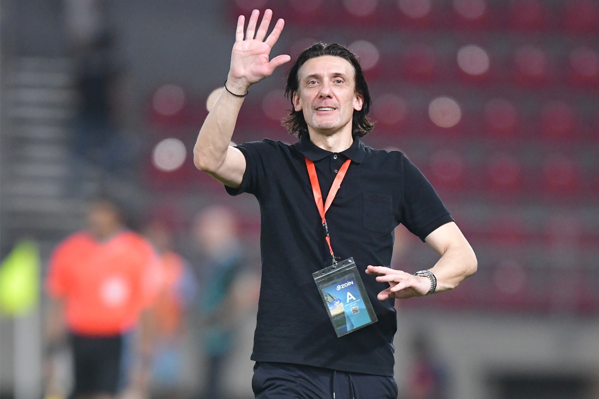 المدرب المونتينيغري نيبوشا