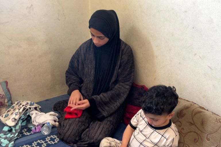 gbdfhkgbd2-1746435823 Family members of four-month-old Jinan al-Skafy, who died at a Gaza City hospital due to malnutrition, hug their child's clothes and browse her photos at the hospital as they mourn her. "She was four-month-old and her weight was 2,8 kg," explains her mother Aya, who added that the necessary baby formula and medicine are not available in the market. Israel strictly controls all inflows of international aid vital for the 2.4 million Palestinians in the Gaza Strip. It halted aid deliveries to Gaza on March 2, days before the collapse of a ceasefire. Since the start of the blockade, the United Nations has repeatedly warned of the humanitarian catastrophe on the ground, with famine again looming. IMAGES AND SOUNDBITES
