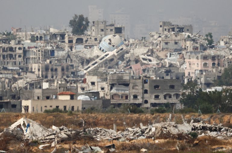 A general view of destruction in North Gaza, as seen from the Israeli side of the Israel-Gaza border, May 17, 2025. REUTERS/Amir Cohen TPX IMAGES OF THE DAY