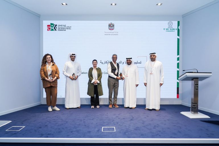 جانب من فعاليات المعسكر التدريبي لرياضة اليوغاسانا التنافسية